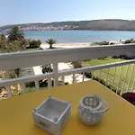 M&n * Trogir